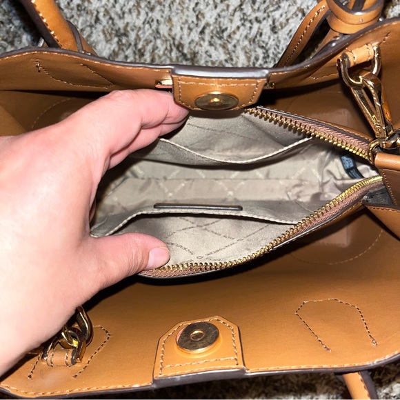 Michael Kors Mercer Brown MD Center Zip Tote Satchel Shoulder Handbag - Picture 10 of 12